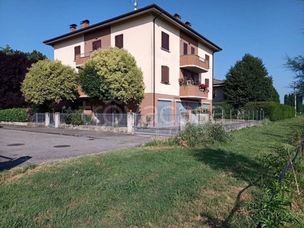 appartamento in vendita a Bomporto in zona Solara
