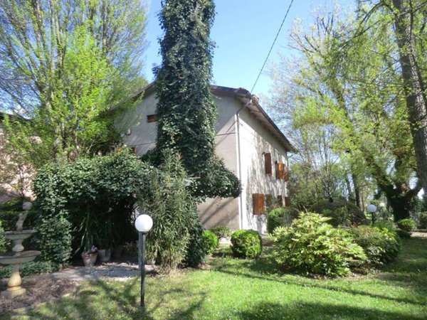 casa indipendente in vendita a Bomporto in zona Sorbara
