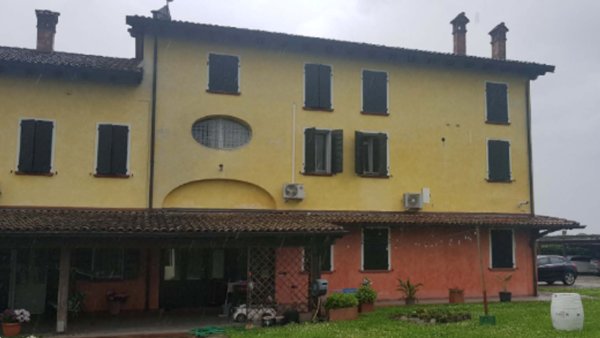casa indipendente in vendita a Bomporto