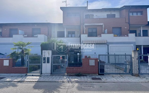 casa indipendente in vendita a Bomporto in zona Sorbara