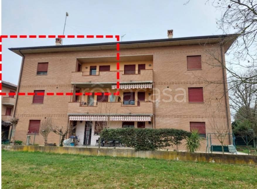 appartamento in vendita a Bomporto in zona Solara