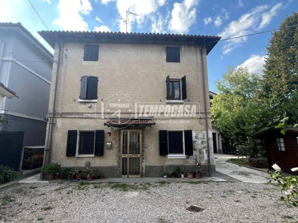 casa indipendente in vendita a Bomporto
