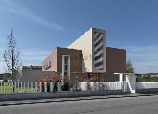 casa indipendente in vendita a Bomporto in zona Sorbara