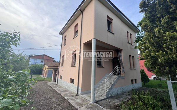 casa indipendente in vendita a Bomporto in zona Sorbara