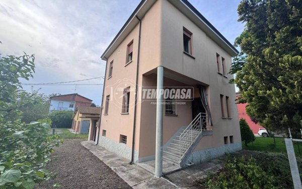 casa indipendente in vendita a Bomporto in zona Sorbara