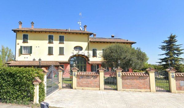 casa indipendente in vendita a Bomporto