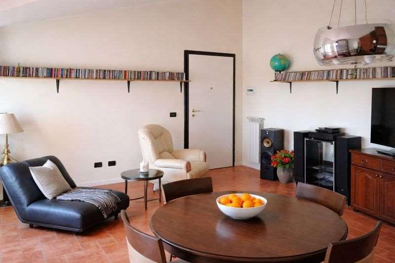 appartamento in vendita a Bomporto in zona Solara