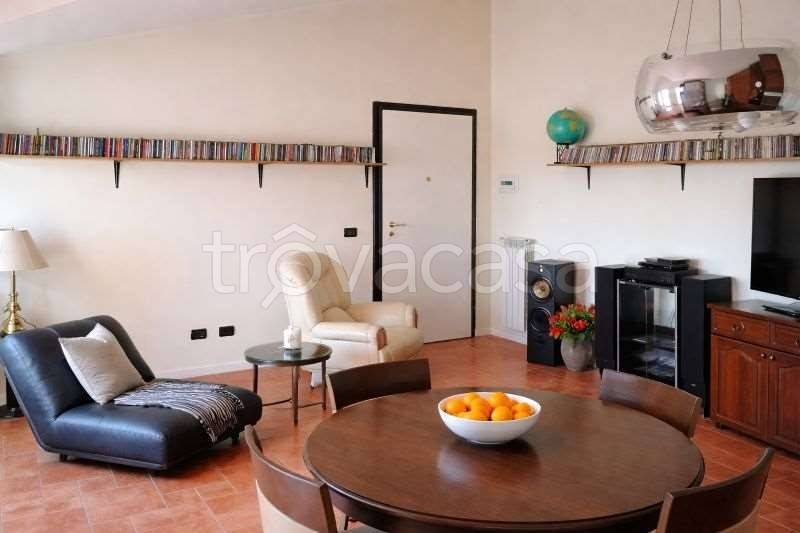 appartamento in vendita a Bomporto in zona Solara