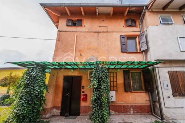 casa indipendente in vendita a Bomporto in zona Sorbara