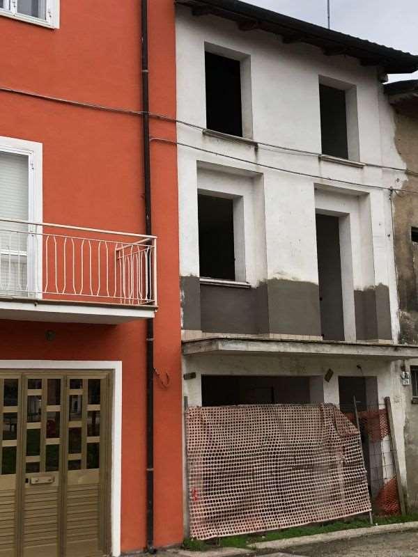 negozio in vendita a Bomporto in zona Solara