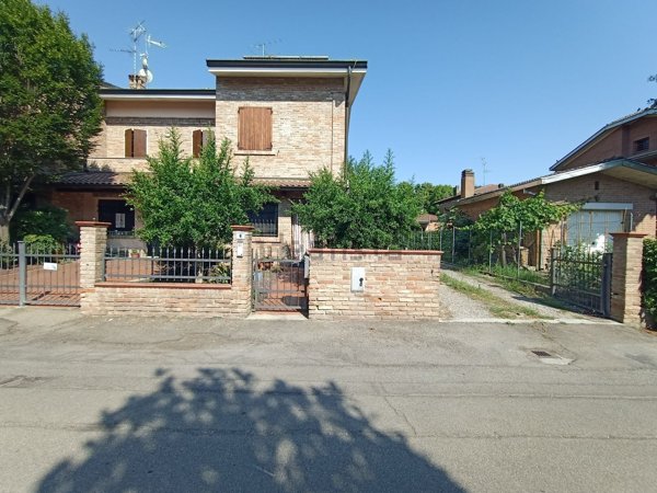 casa indipendente in vendita a Bomporto in zona Sorbara