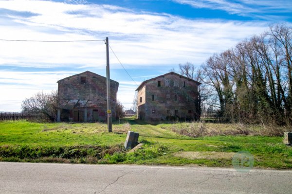 casale in vendita a Bomporto in zona Sorbara