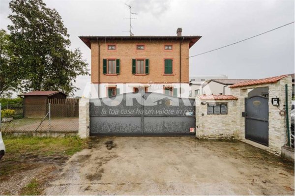 casa indipendente in vendita a Bomporto in zona Sorbara