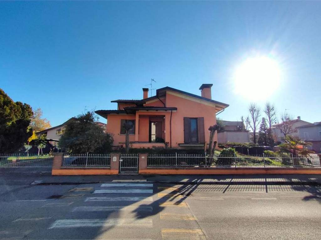 casa indipendente in vendita a Campogalliano
