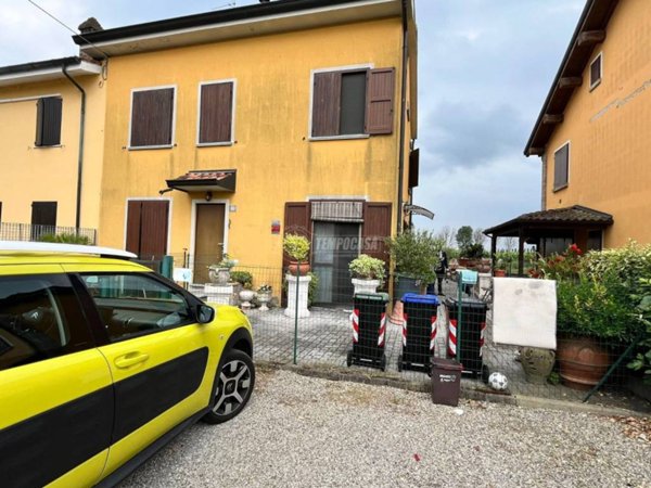 casa indipendente in vendita a Campogalliano