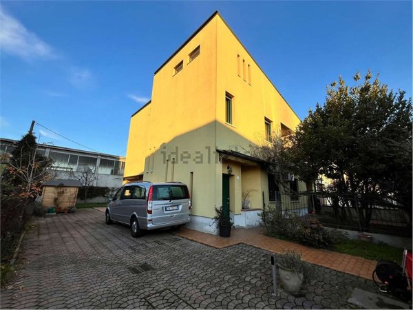 casa indipendente in vendita a Campogalliano