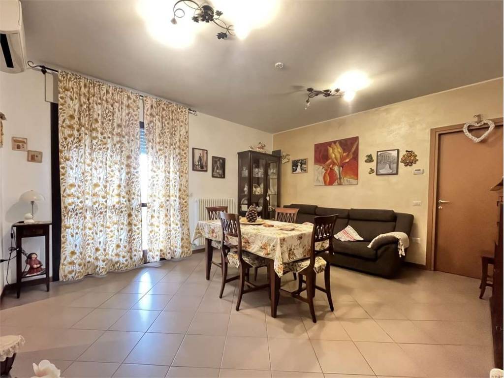 appartamento in vendita a Campogalliano in zona Panzano