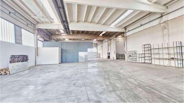 negozio in vendita a Campogalliano