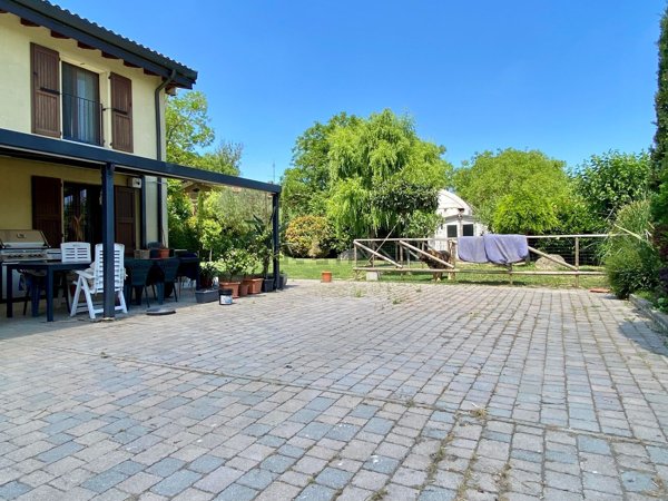 casa indipendente in vendita a Campogalliano in zona Panzano