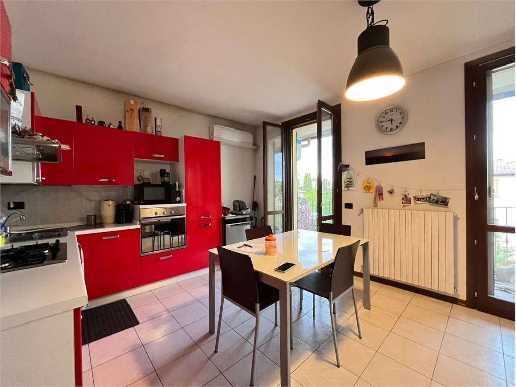 appartamento in vendita a Campogalliano in zona Saliceto Buzzalino