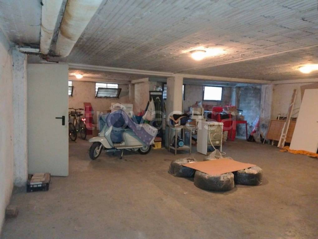 locale commerciale in vendita a Campogalliano