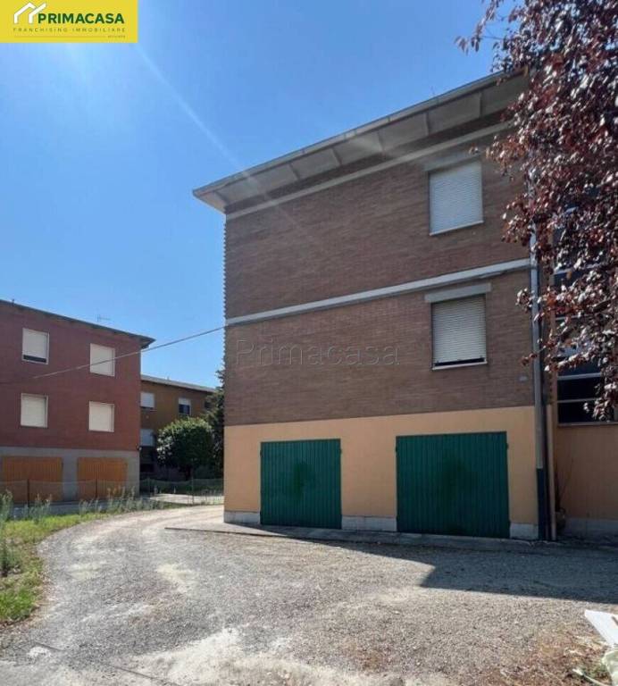 locale commerciale in vendita a Campogalliano