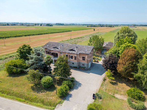 casa indipendente in vendita a Campogalliano