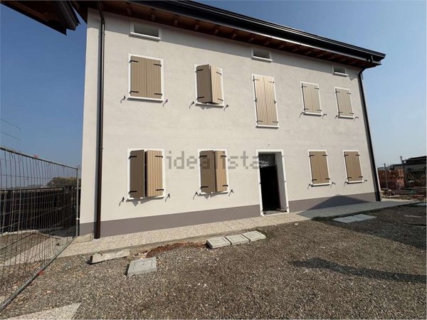 casa indipendente in vendita a Campogalliano