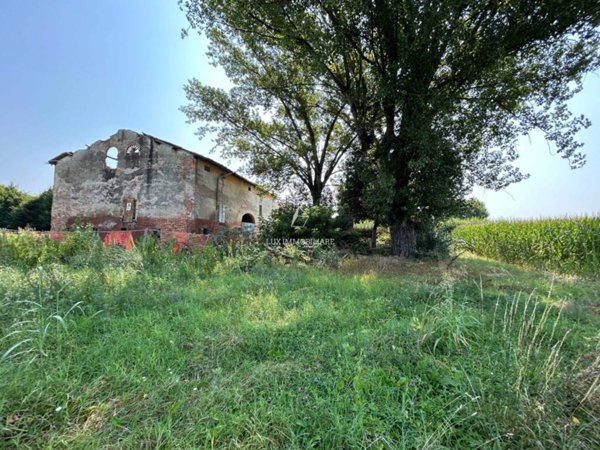 casale in vendita a Campogalliano