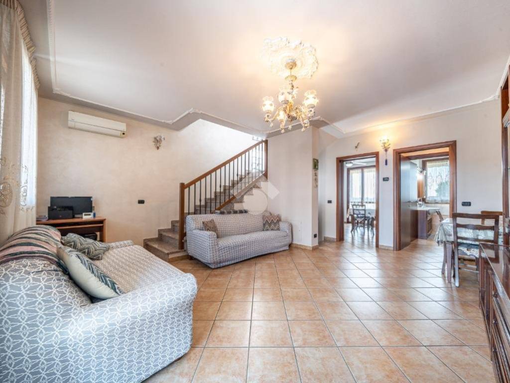 casa indipendente in vendita a Campogalliano