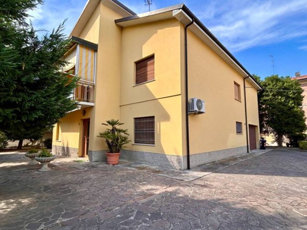 casa indipendente in vendita a Campogalliano