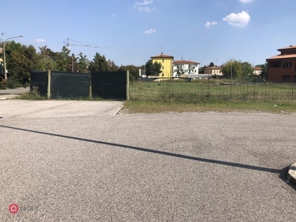 terreno edificabile in vendita a Camposanto