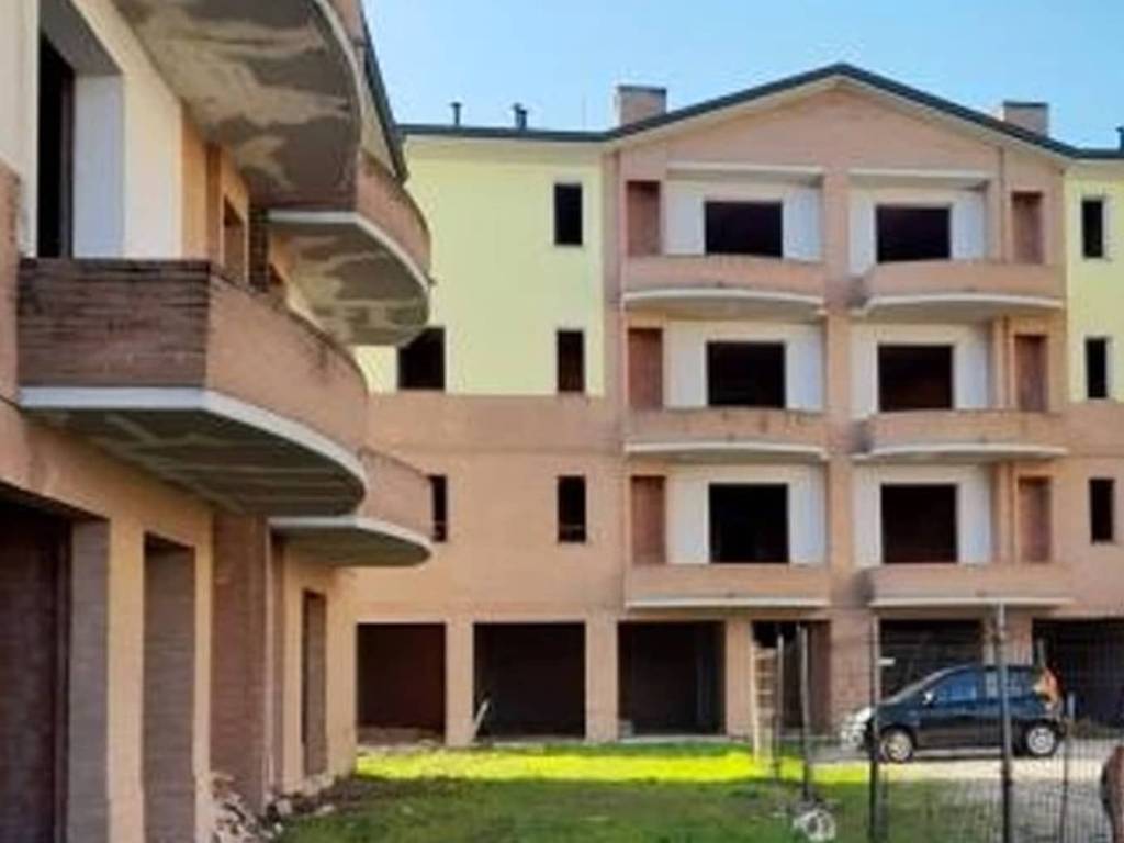 intera palazzina in vendita a Camposanto