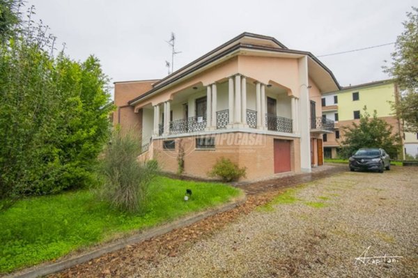 casa indipendente in vendita a Camposanto
