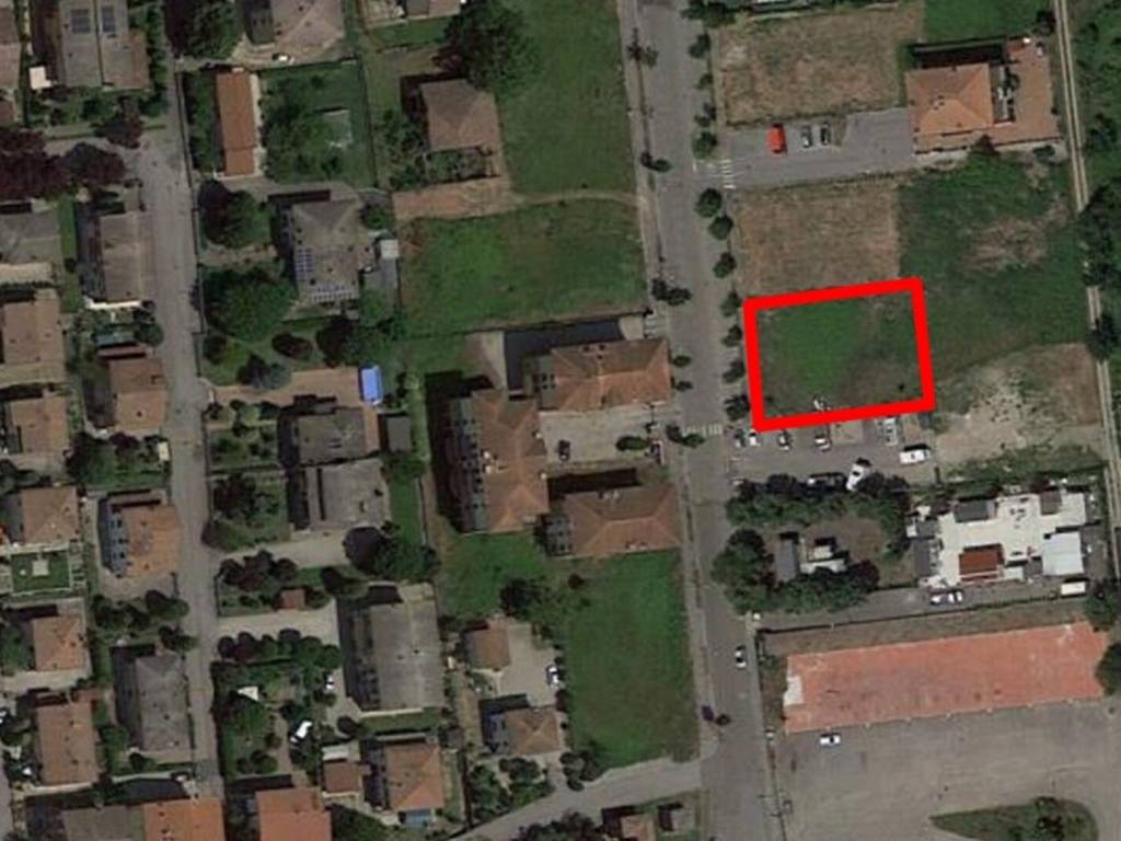 terreno edificabile in vendita a Camposanto
