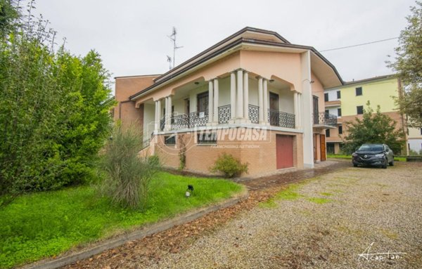 casa indipendente in vendita a Camposanto