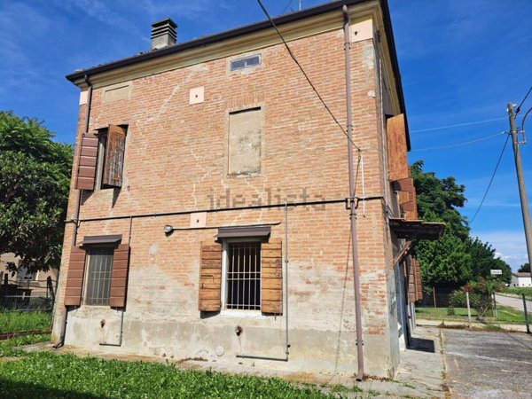 casa indipendente in vendita a Camposanto