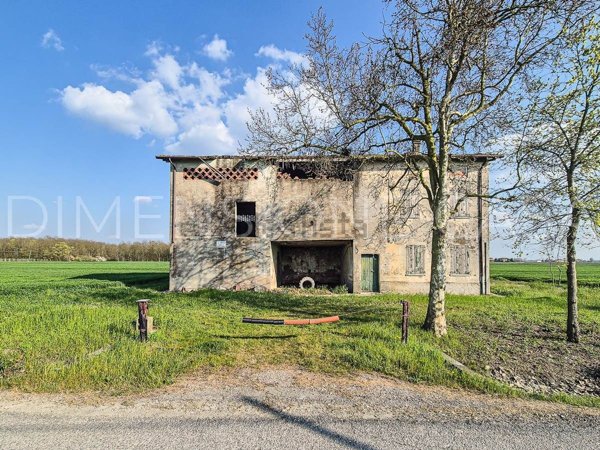 casa indipendente in vendita a Camposanto