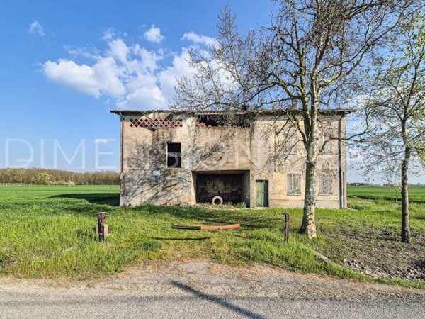 casa indipendente in vendita a Camposanto