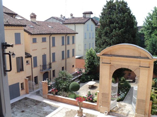 appartamento in vendita a Carpi in zona Centro Storico