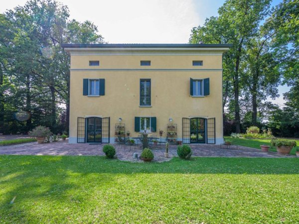 villa in vendita a Carpi in zona Cibeno Pile