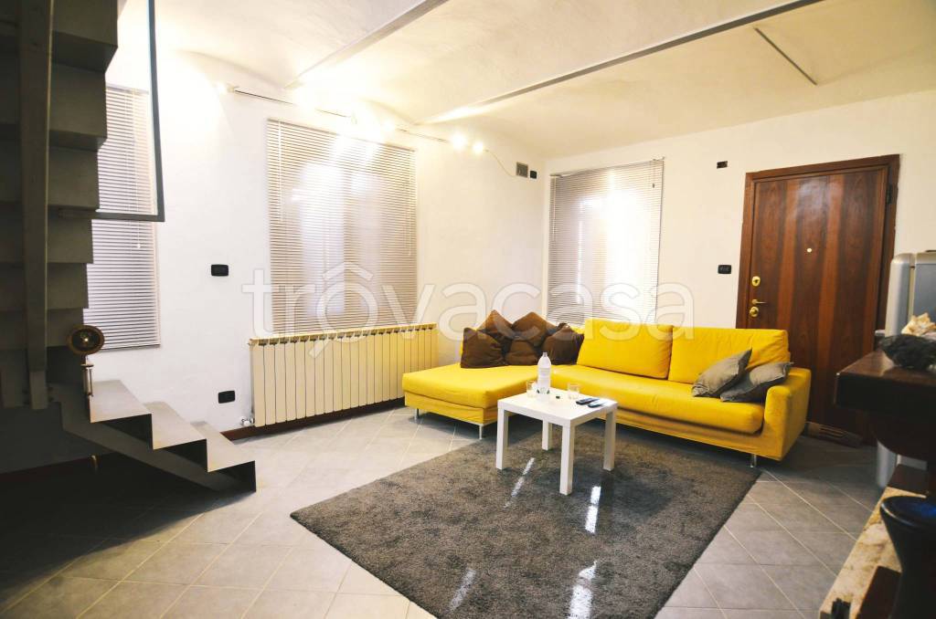 casa indipendente in vendita a Carpi in zona Santa Croce