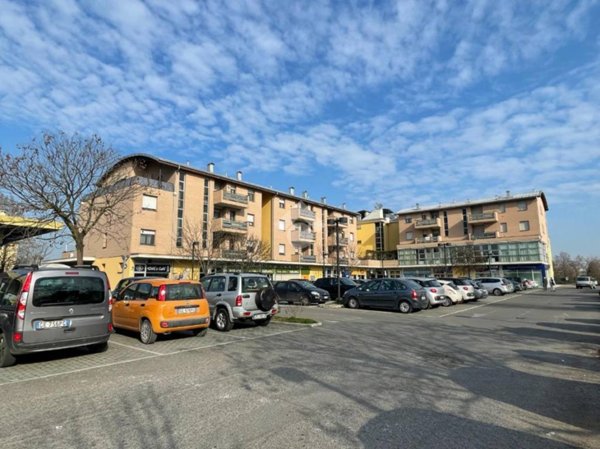 negozio in vendita a Carpi in zona Budrione