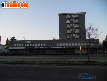 ufficio in vendita a Carpi