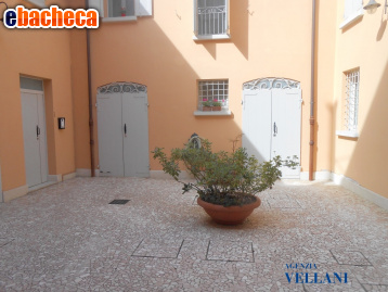 appartamento in vendita a Carpi in zona Centro Storico