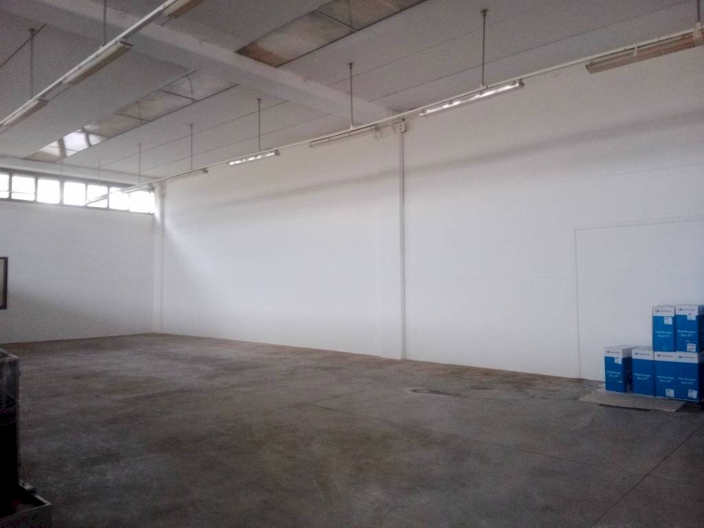 ufficio in vendita a Carpi