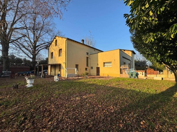 casa indipendente in vendita a Carpi in zona Fossoli