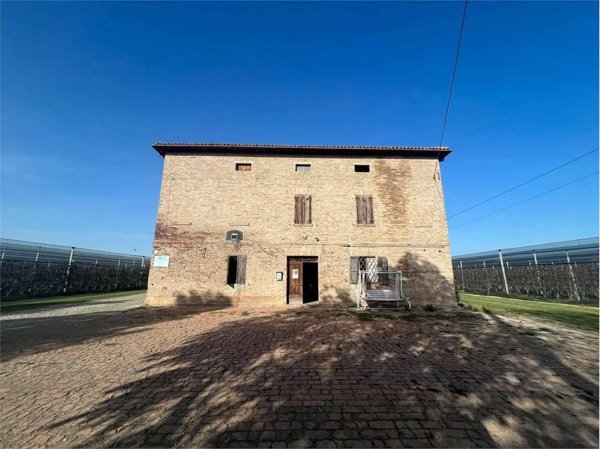 casa indipendente in vendita a Carpi in zona Quartirolo