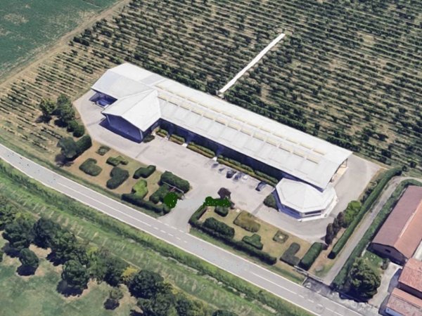negozio in vendita a Carpi