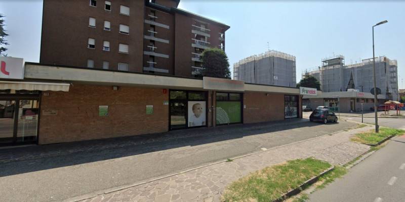 negozio in vendita a Carpi